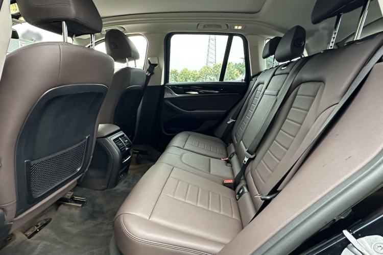 Used BMW X3 2020 xDrive25i M Sport Package Interior 5