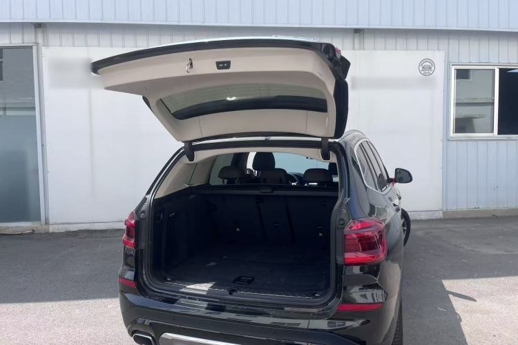 Used BMW X3 2020 xDrive28i Luxury Package Interior 5