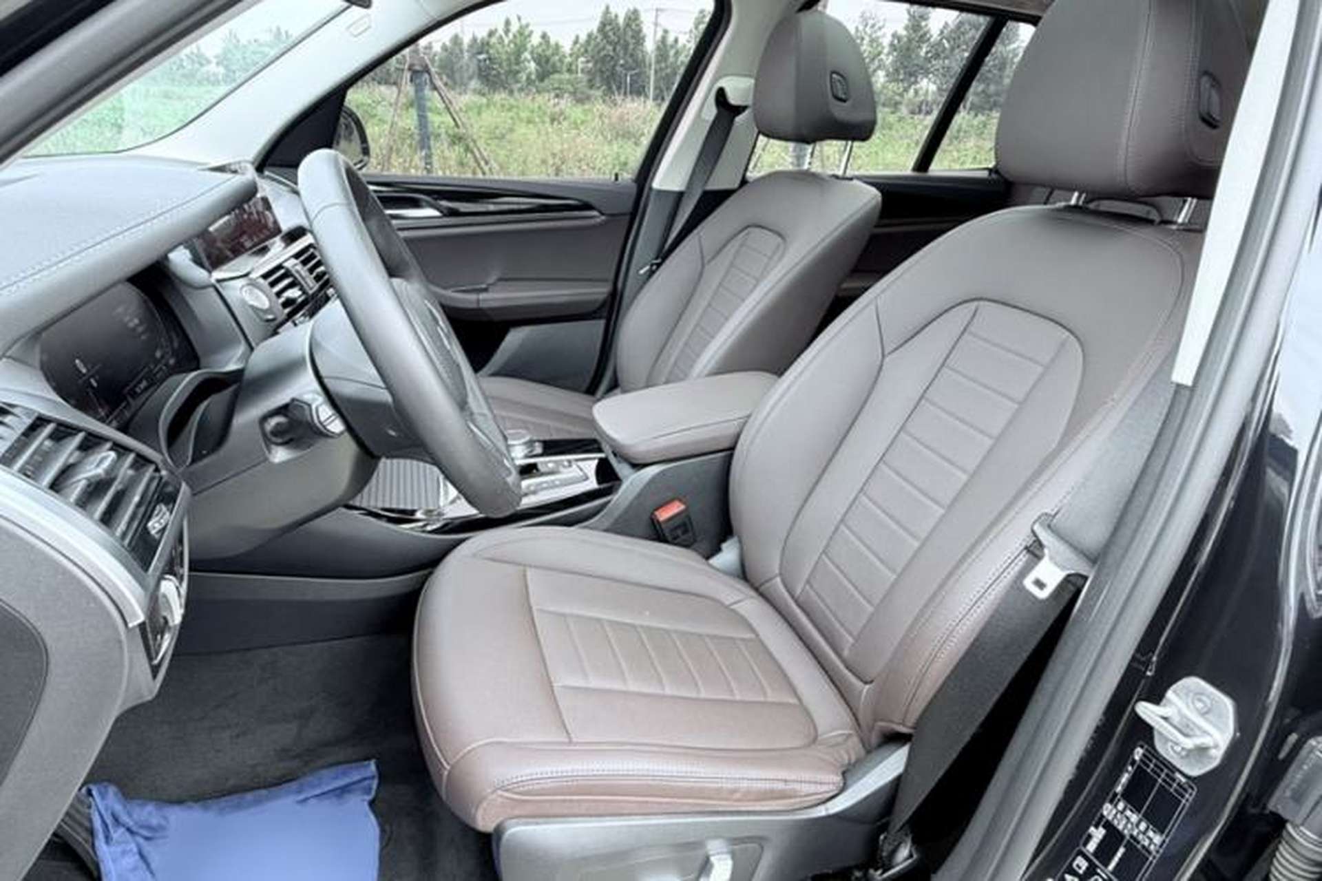Used BMW X3 2020 xDrive25i M Sport Package Interior 6