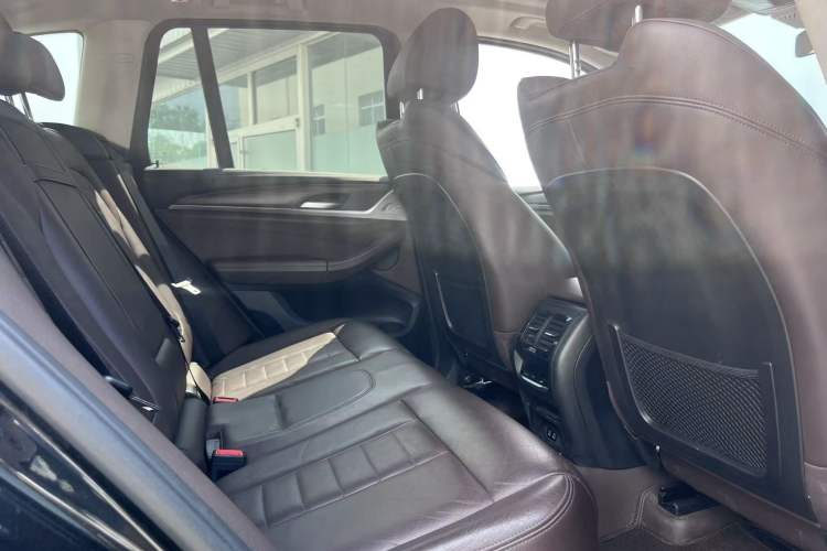 Used BMW X3 2020 xDrive28i Luxury Package Interior 8