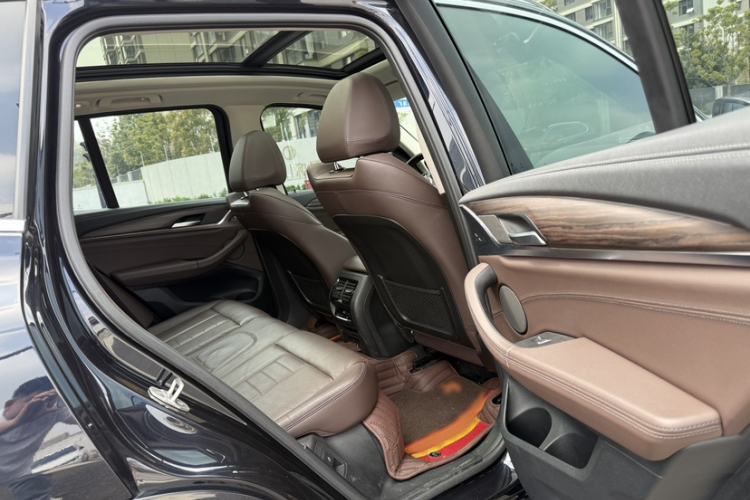 Used BMW X3 2020 xDrive28i M Sport Package Interior 9