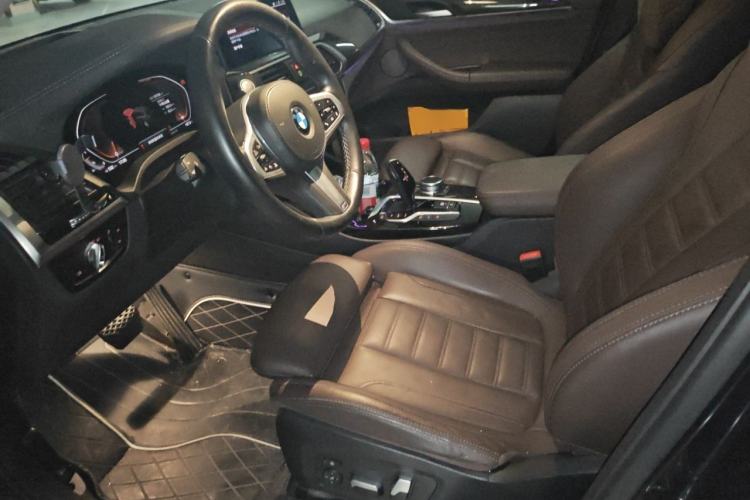 Used BMW X3 2020 xDrive30i Luxury Model with M Sport Package Left Front Seat