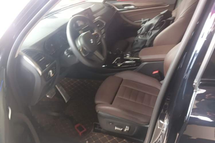 Used BMW X3 2020 xDrive28i M Sport Package Left Front Seat
