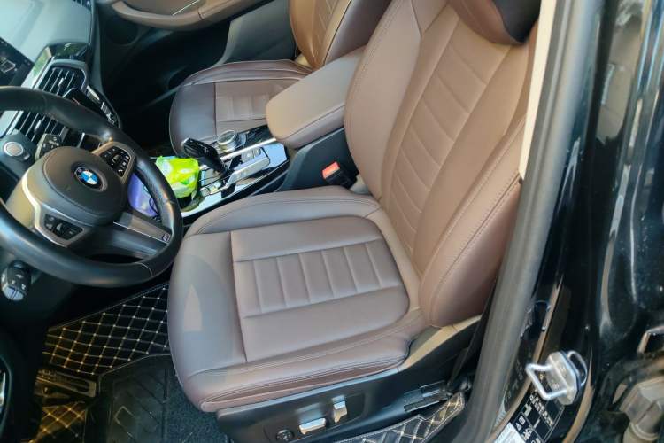 Used BMW X3 2020 xDrive25i M Sport Package Left Front Seat