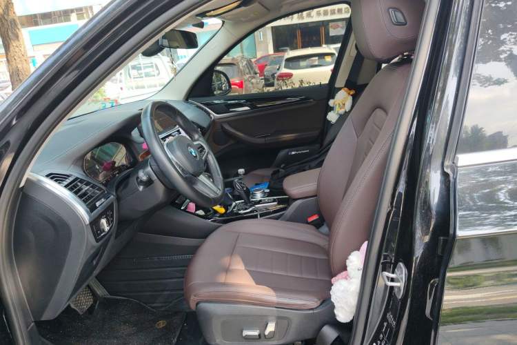 Used BMW X3 2020 xDrive25i M Sport Package Left Front Seat