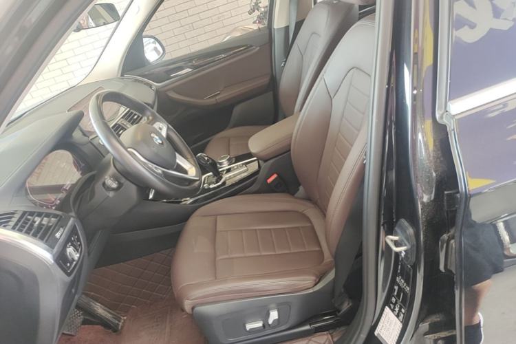 Used BMW X3 2020 xDrive25i Luxury Package Left Front Seat