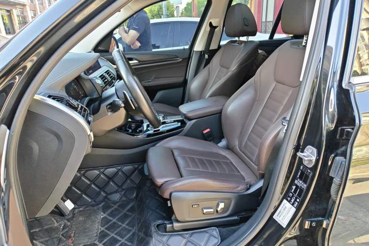 Used BMW X3 2020 xDrive28i M Sport Package Left Front Seat