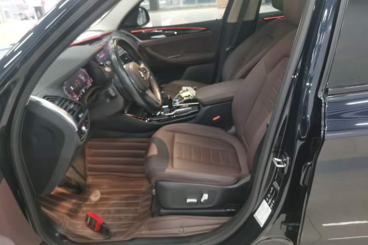 Used BMW X3 2020 xDrive25i M Sport Package Left Front Seat