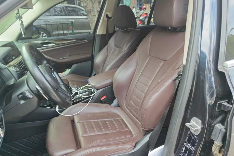 Used BMW X3 2020 xDrive30i Luxury Model with M Sport Package Left Front Seat