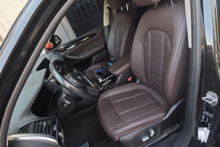 Used BMW X3 2020 xDrive25i M Sport Package Left Front Seat