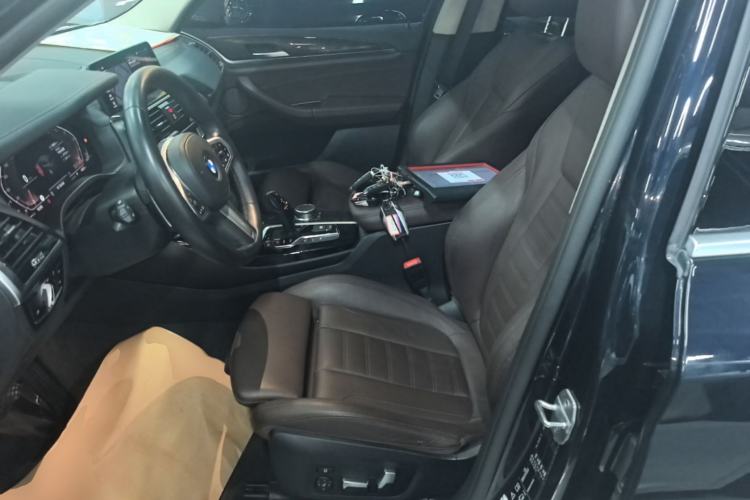Used BMW X3 2020 xDrive30i Luxury Model with M Sport Package Left Front Seat