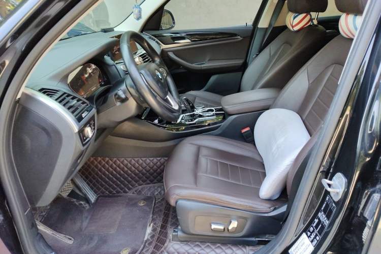 Used BMW X3 2020 xDrive25i Luxury Package Left Front Seat