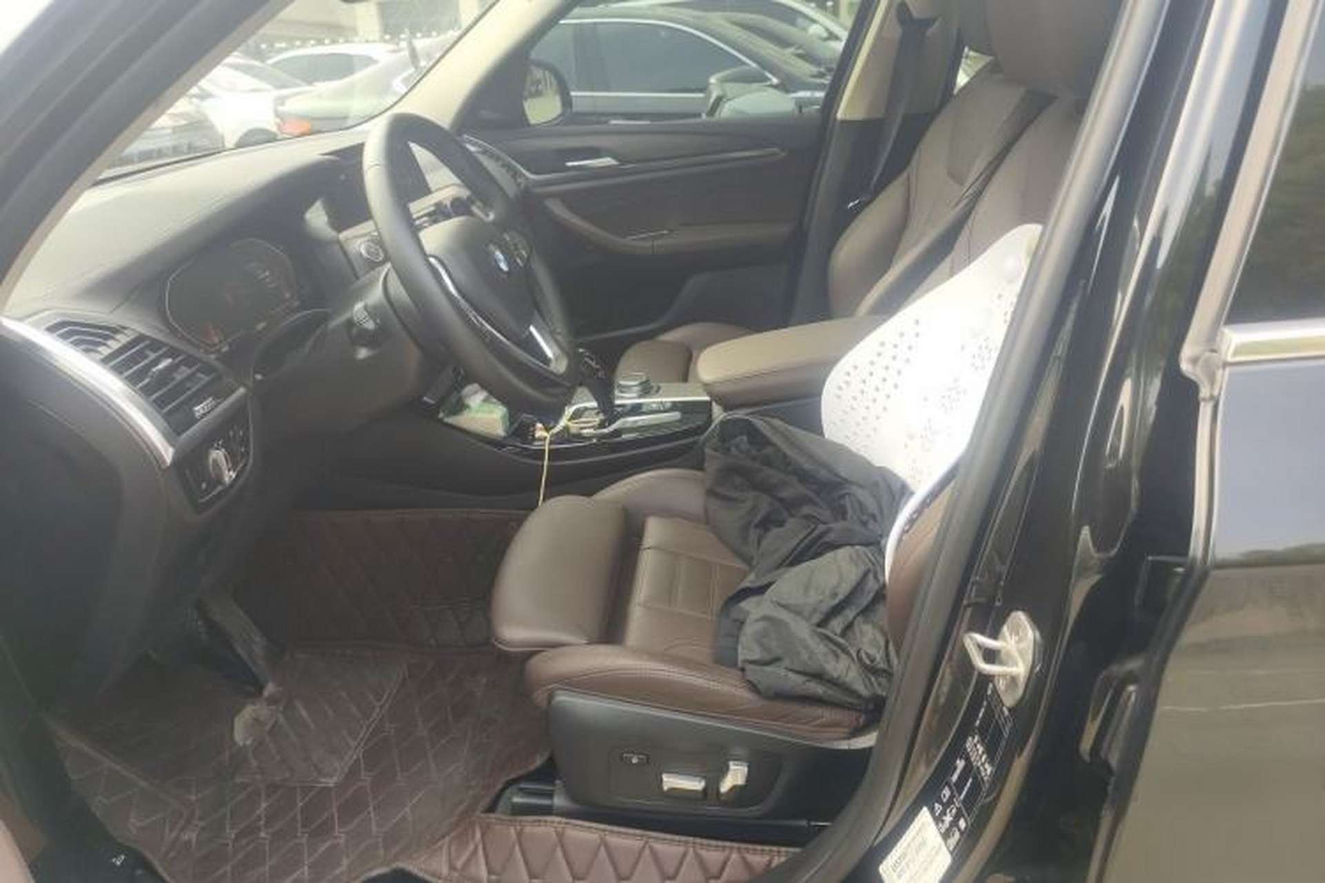 Used BMW X3 2020 xDrive28i Luxury Package Left Front Seat