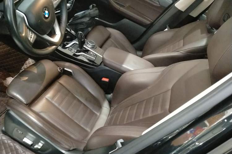 Used BMW X3 2020 xDrive28i Luxury Package Left Front Seat