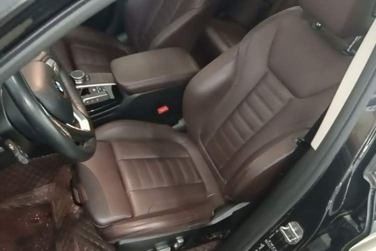 Used BMW X3 2020 xDrive28i Luxury Package Left Front Seat