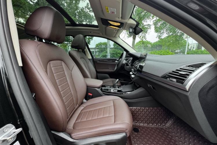 Used BMW X3 2020 xDrive25i M Sport Package Left Front Seat