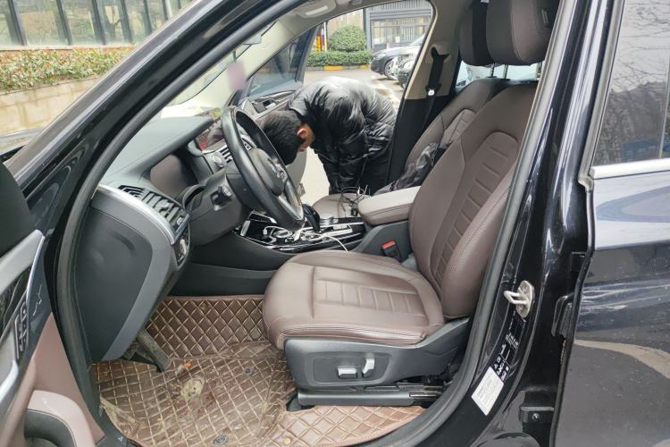 Used BMW X3 2020 xDrive25i M Sport Package Left Front Seat
