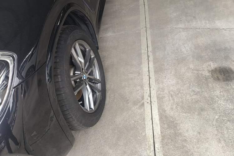 Used BMW X3 2020 xDrive28i M Sport Package Left Front Wheel Hub