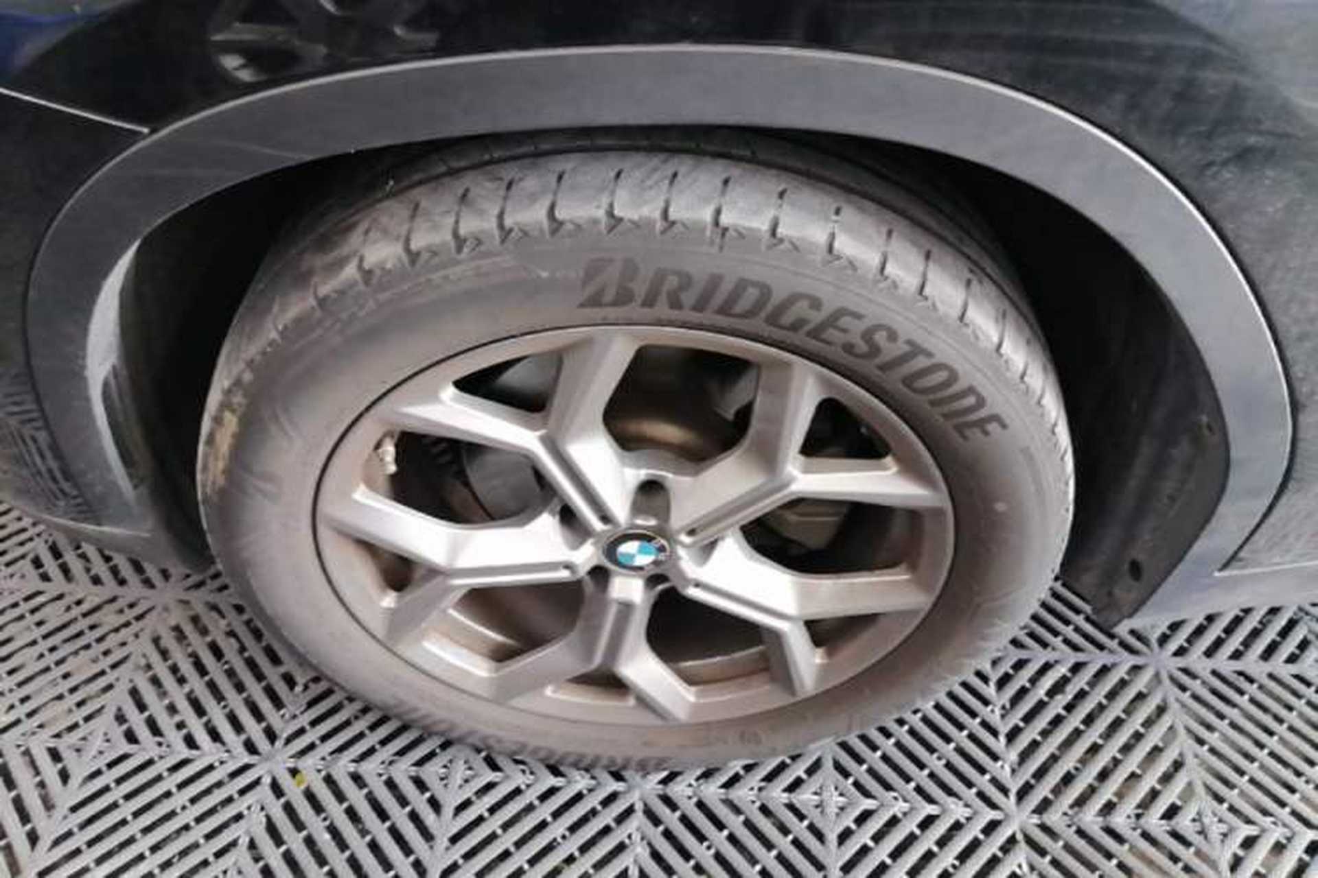 Used BMW X3 2020 xDrive28i Luxury Package Left Front Wheel Hub