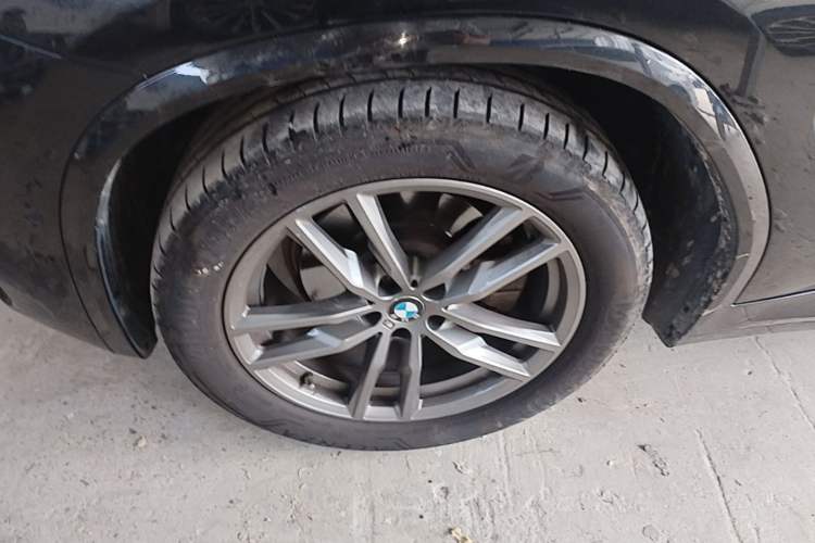 Used BMW X3 2020 xDrive25i M Sport Package Left Front Wheel Hub