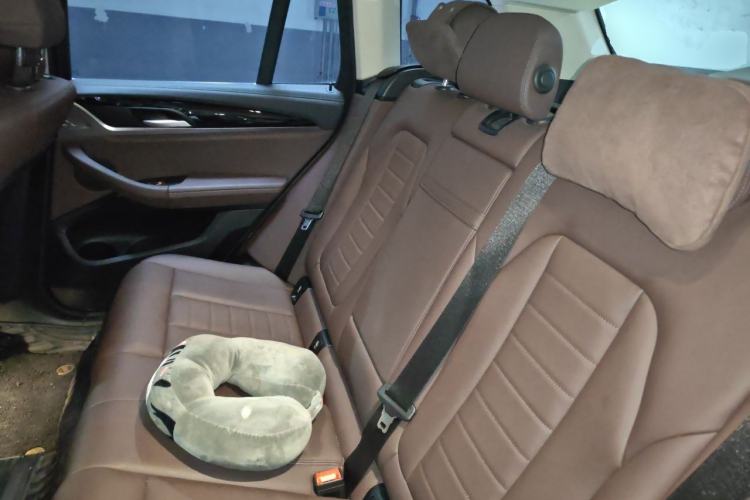Used BMW X3 2020 xDrive25i M Sport Package Left Rear Seat