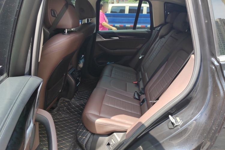 Used BMW X3 2020 xDrive25i M Sport Package Left Rear Seat