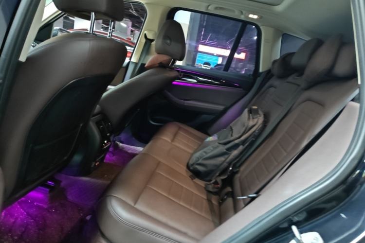 Used BMW X3 2020 xDrive25i M Sport Package Left Rear Seat