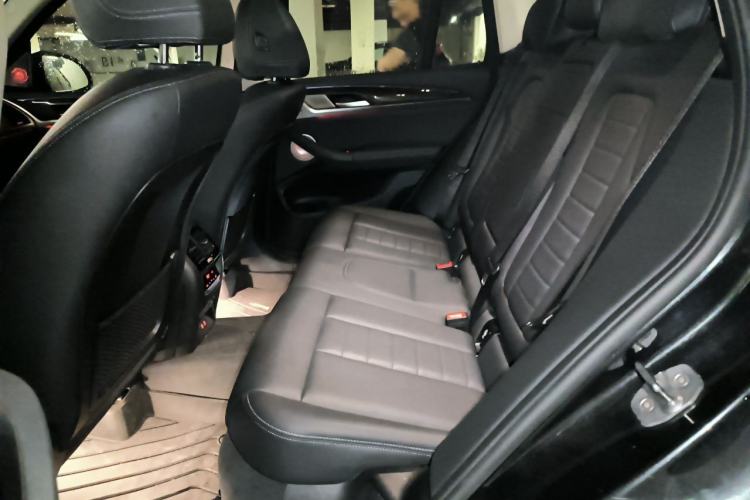 Used BMW X3 2020 xDrive25i Luxury Package Left Rear Seat