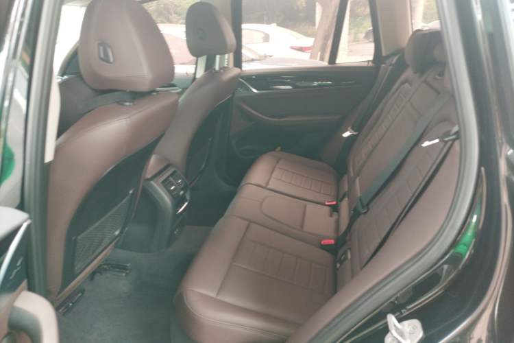 Used BMW X3 2020 xDrive25i Luxury Package Left Rear Seat