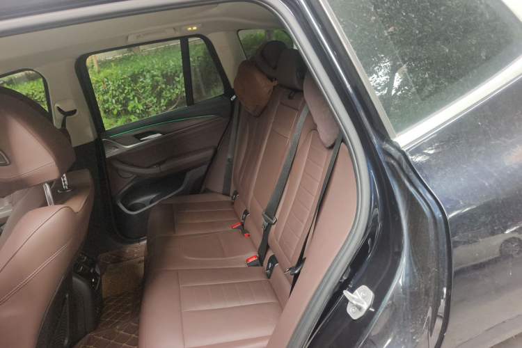 Used BMW X3 2020 xDrive28i M Sport Package Left Rear Seat