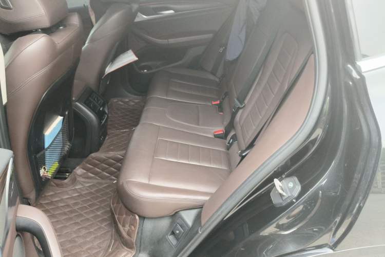 Used BMW X3 2020 xDrive25i M Sport Package Left Rear Seat