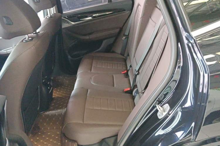 Used BMW X3 2020 xDrive25i M Sport Package Left Rear Seat