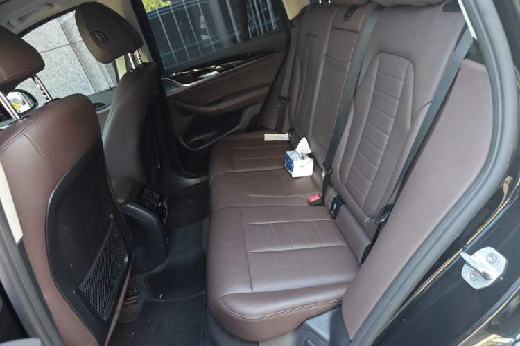 Used BMW X3 2020 xDrive25i M Sport Package Left Rear Seat