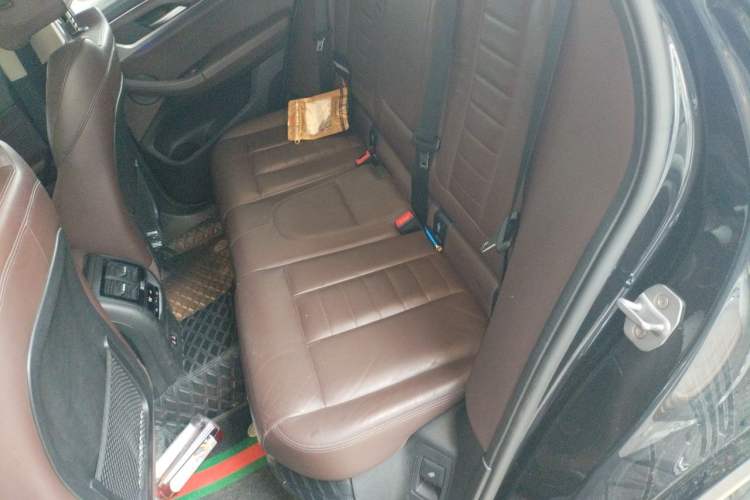 Used BMW X3 2020 xDrive28i M Sport Package Left Rear Seat