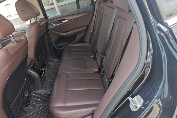 Used BMW X3 2020 xDrive28i M Sport Package Left Rear Seat