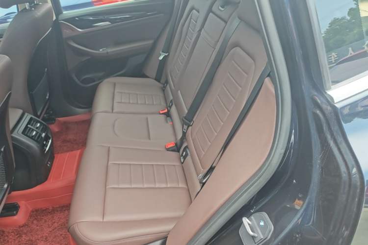 Used BMW X3 2020 xDrive25i M Sport Package Left Rear Seat