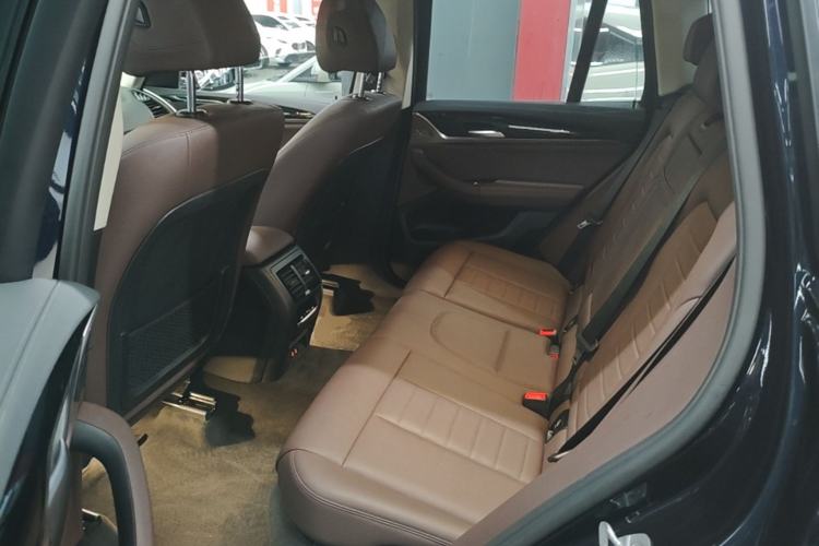 Used BMW X3 2020 xDrive25i M Sport Package Left Rear Seat