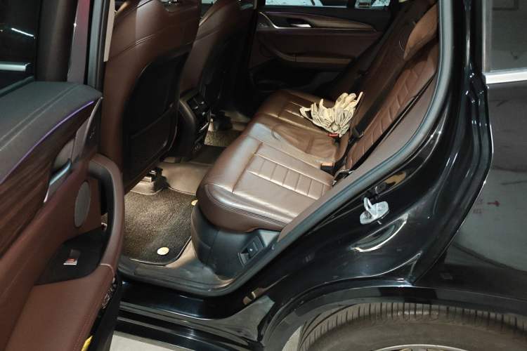 Used BMW X3 2020 xDrive28i M Sport Package Left Rear Seat