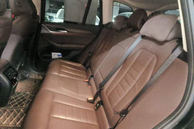 Used BMW X3 2020 xDrive28i Luxury Package Left Rear Seat