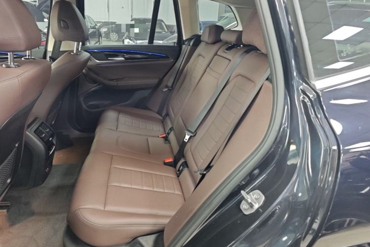 Used BMW X3 2020 xDrive25i M Sport Package Left Rear Seat