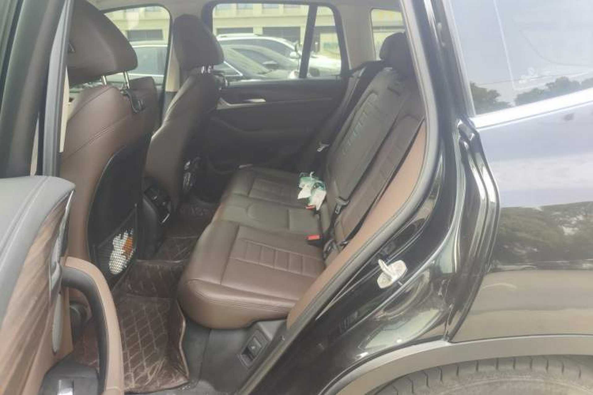 Used BMW X3 2020 xDrive28i Luxury Package Left Rear Seat