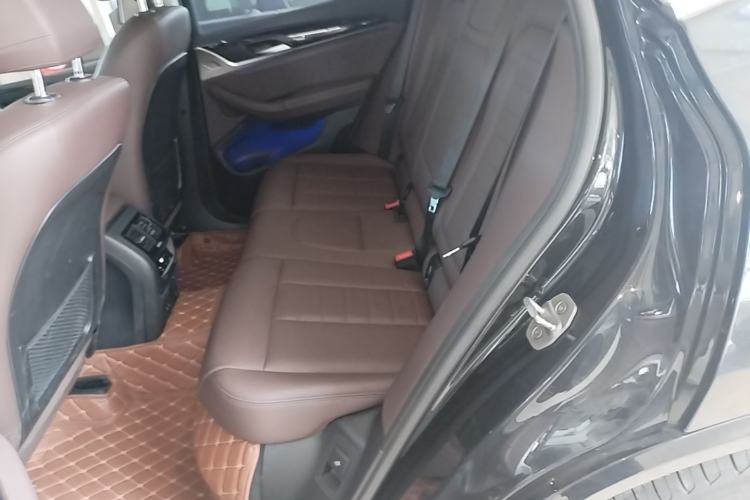 Used BMW X3 2020 xDrive25i M Sport Package Left Rear Seat