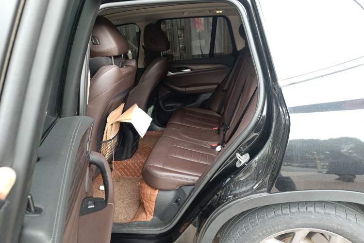 Used BMW X3 2020 xDrive28i Luxury Package Left Rear Seat