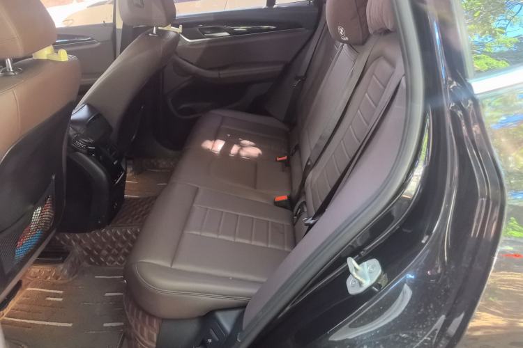 Used BMW X3 2020 xDrive25i Luxury Package Left Rear Seat