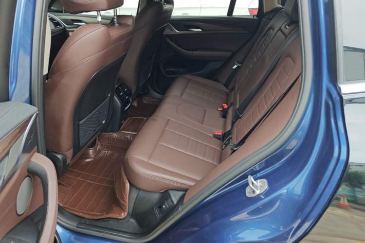 Used BMW X3 2020 xDrive28i Luxury Package Left Rear Seat