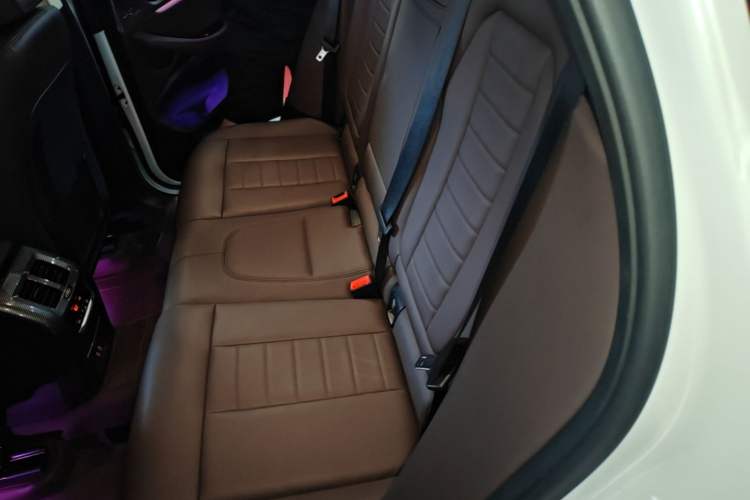 Used BMW X3 2020 xDrive25i Luxury Package Left Rear Seat