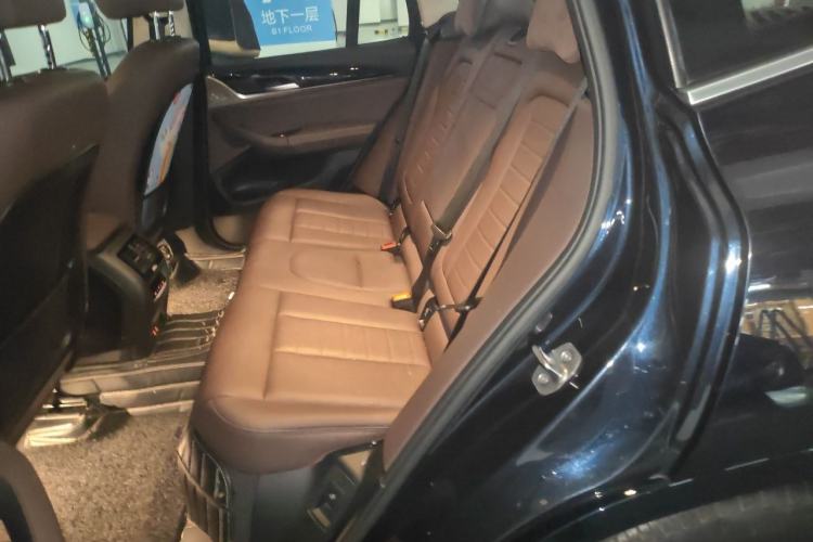 Used BMW X3 2020 xDrive25i M Sport Package Left Rear Seat