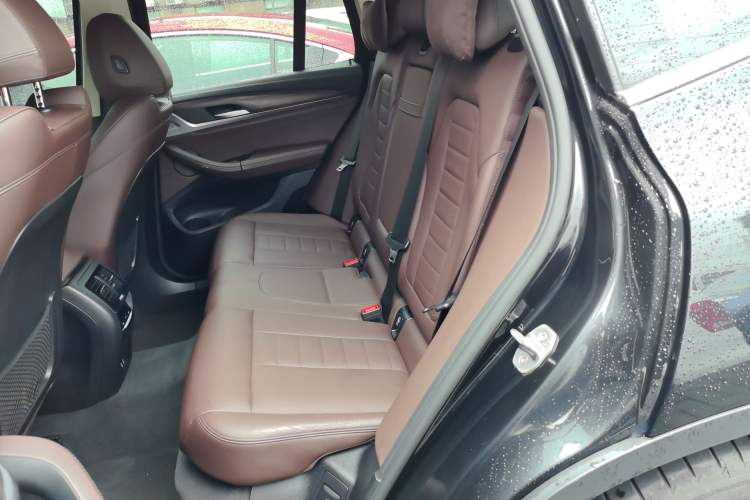 Used BMW X3 2020 xDrive28i Luxury Package Left Rear Seat
