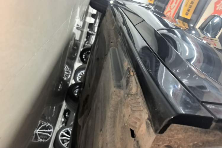 Used BMW X3 2020 xDrive30i Luxury Model with M Sport Package Left Side Sill