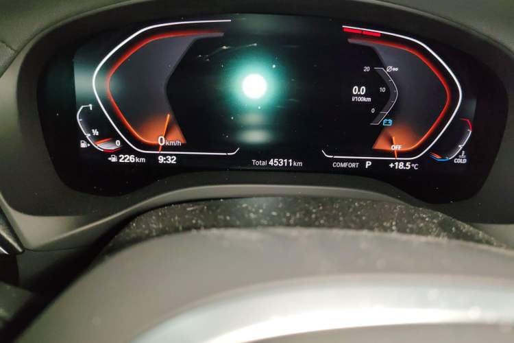 Used BMW X3 2020 xDrive25i M Sport Package Odometer Close Up